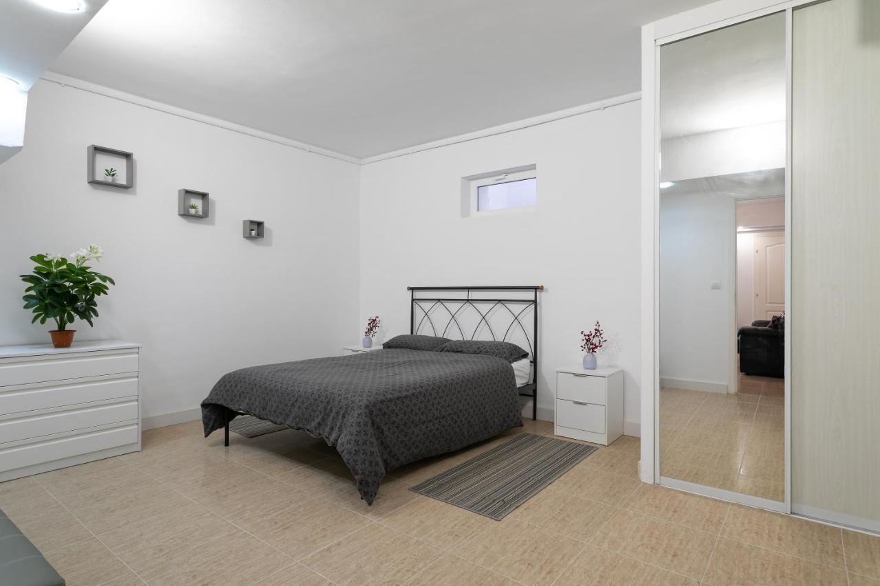 Rr Villa Monforte del Cid 외부 사진