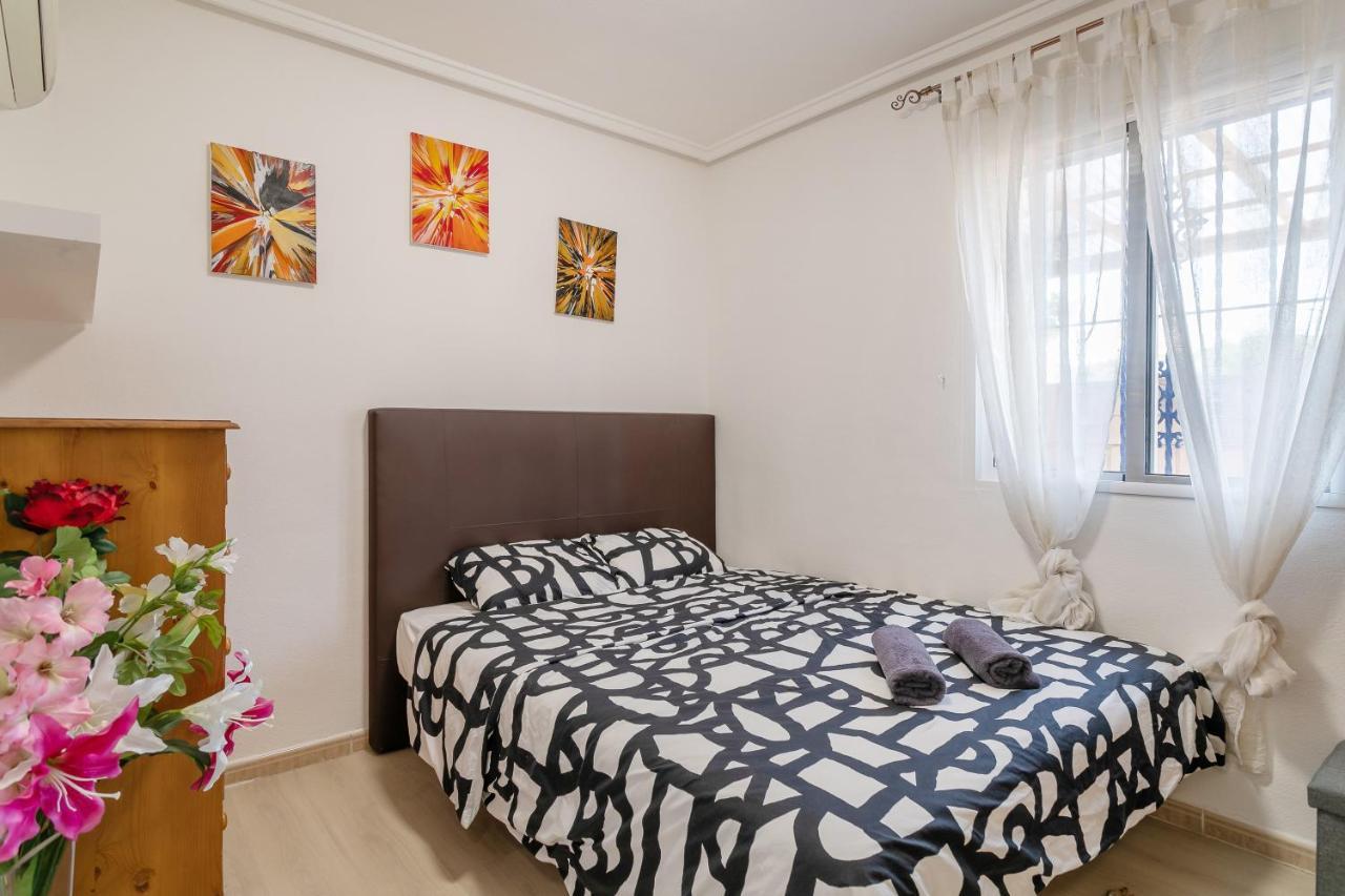 Rr Villa Monforte del Cid 외부 사진